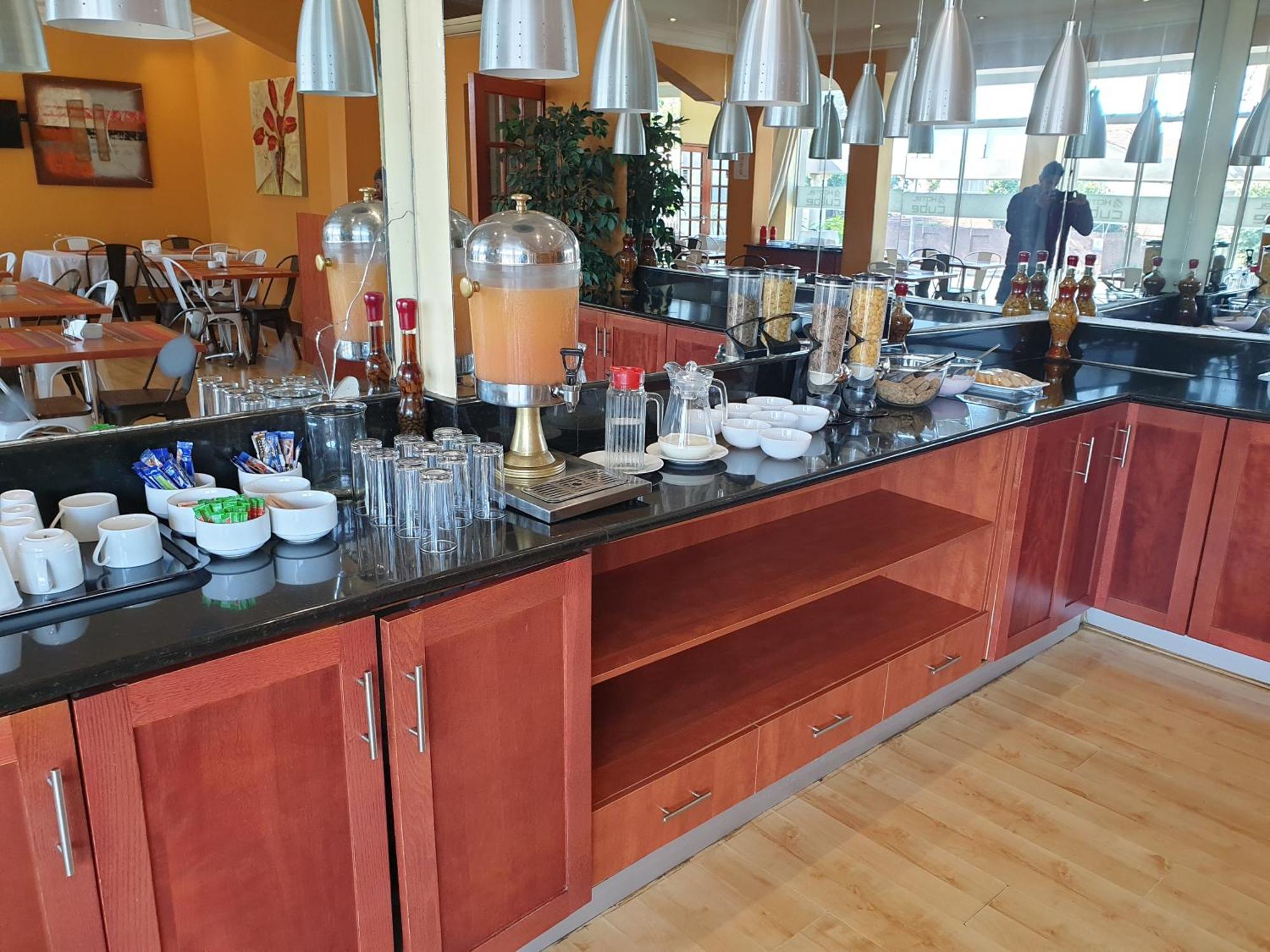 Cube Hotel Durban Ngoại thất bức ảnh